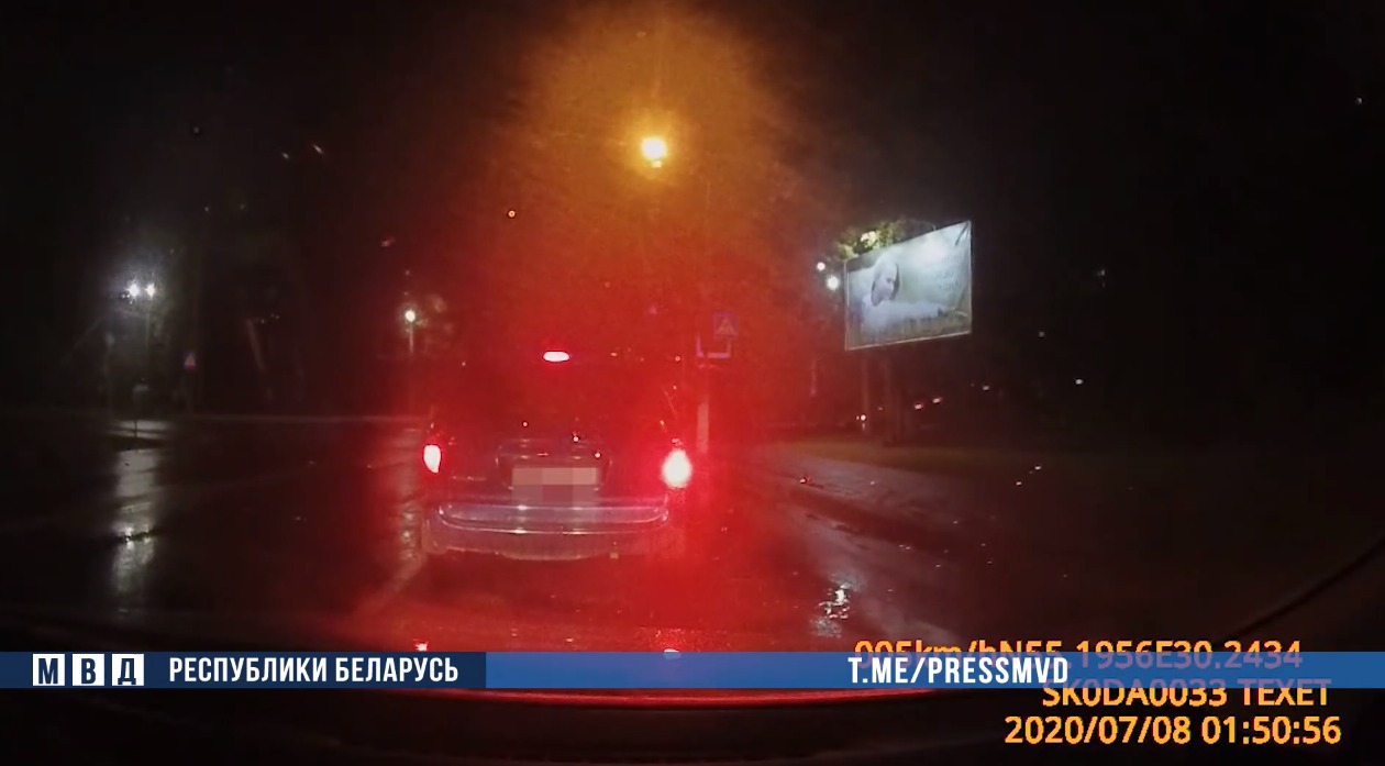 В Витебске пьяный автомобилист пытался скрыться от сотрудников ГАИ