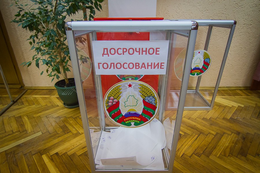 В Беларуси стартует досрочное голосование на выборах Президента