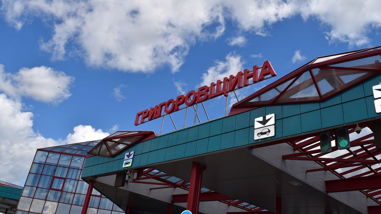 Литовский перевозчик занизил стоимость перемещаемой через белорусско-латвийскую границу парфюмерии почти в девять раз