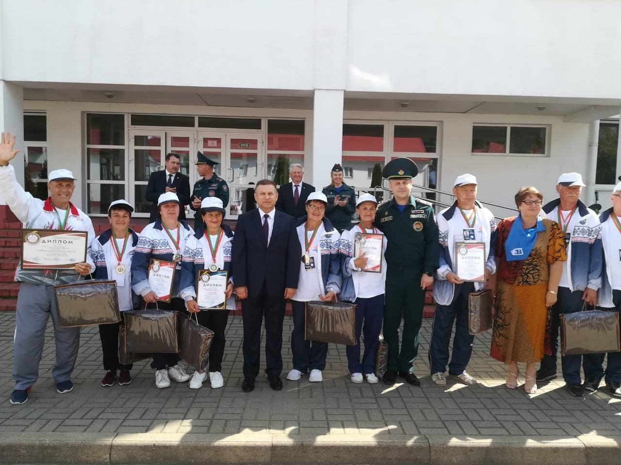 Команда из Лиозно победила в республиканском конкурсе для людей пожилого возраста "Мудрость. Опыт. Безопасность"