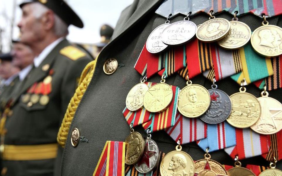 Самому возрастному - 105 лет. В Беларуси на 1 мая проживает около 800 ветеранов