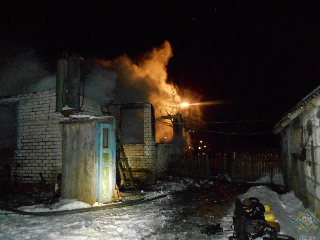 В Оршанском районе на пожаре из-за непотушенной сигареты погиб мужчина 