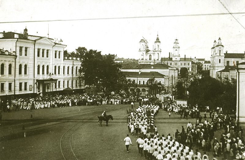 От конки до автобуса: история автобусного сообщения в Витебске