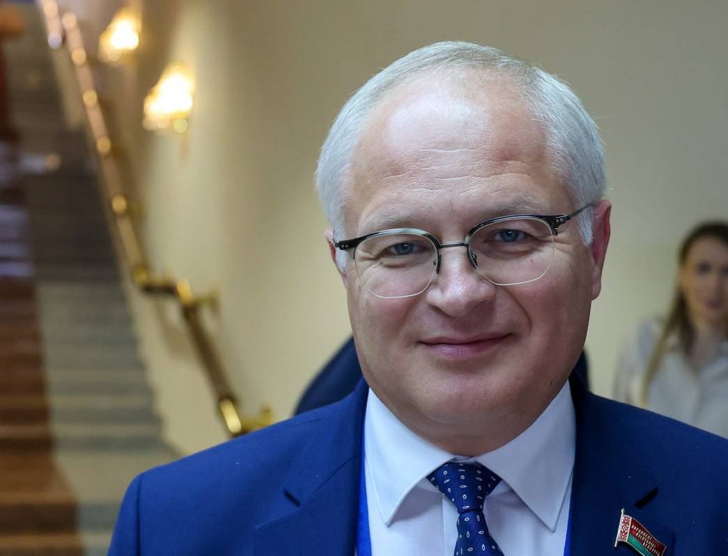 Юрий Деркач: "Человек труда должен быть всесторонне защищен"