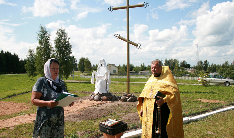 Статуя  Богородицы и детская площадка появились в Верхнедвинском районе к областным «Дажынкам-2018»