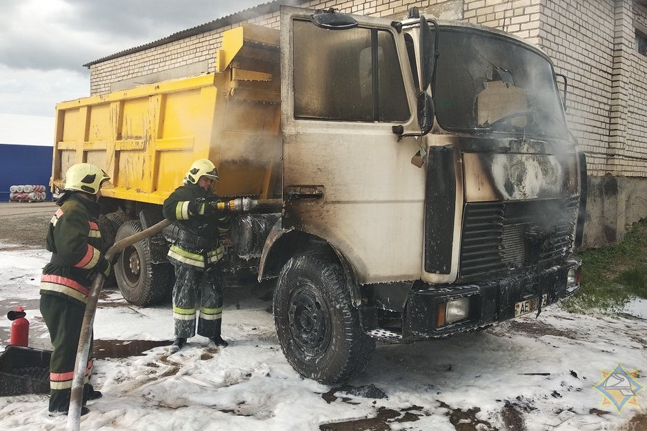 В Новополоцке горел грузовик
