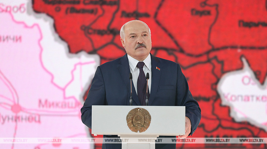 Лукашенко: белорусский народ формировался в единую нацию в немыслимых испытаниях