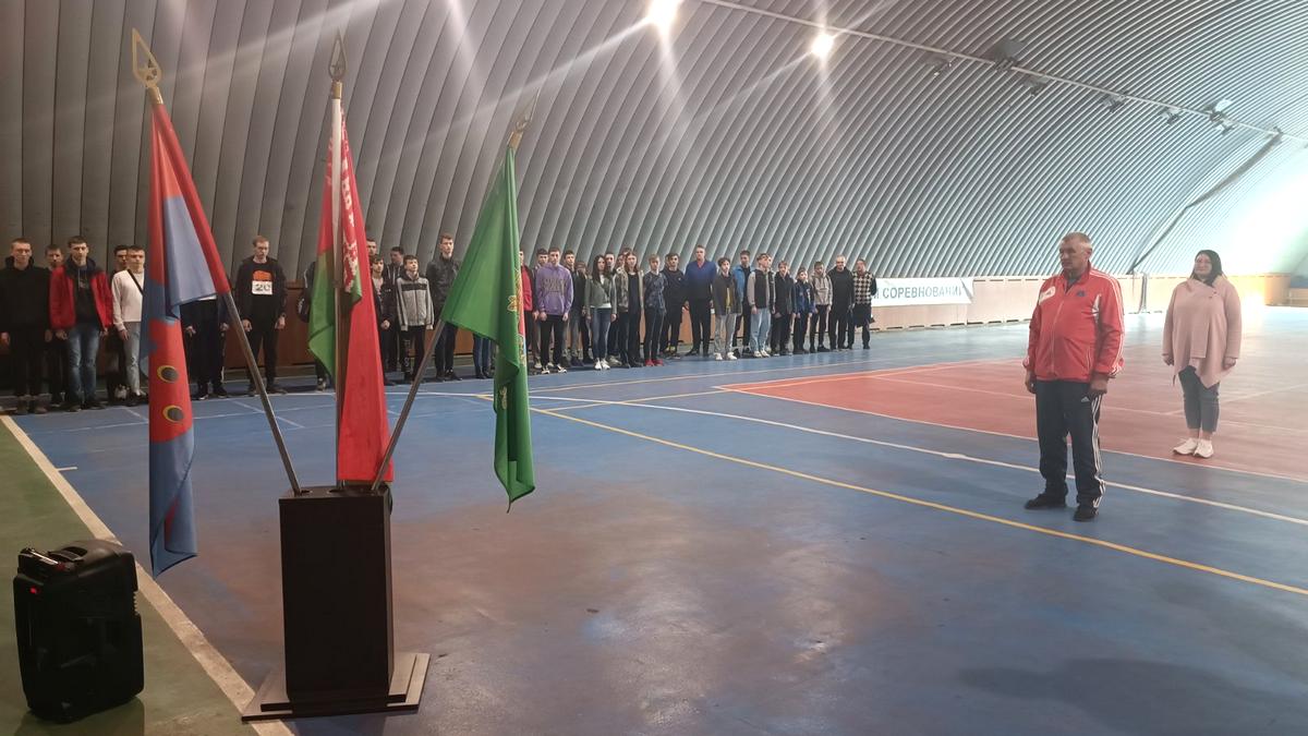 Более 50 старшеклассников Витебского района приняли участие в спартакиаде школьников в Новке