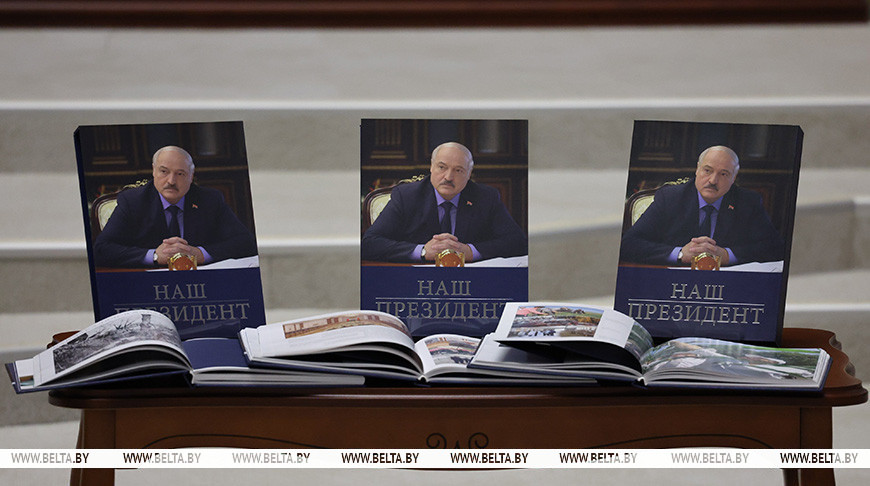 Сергеенко: книга "Наш Президент" будет интересна и полезна для прочтения каждому