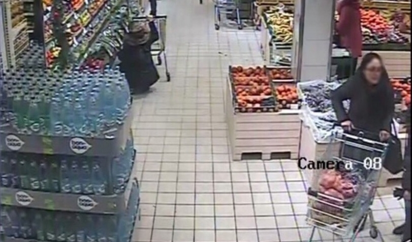 Витебчанка пыталась вывезти из магазина тележку с неоплаченными продуктами почти на 500 рублей
