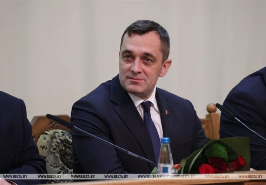 Витебский облсовет утвердил в должности председателя облисполкома Александра Субботина