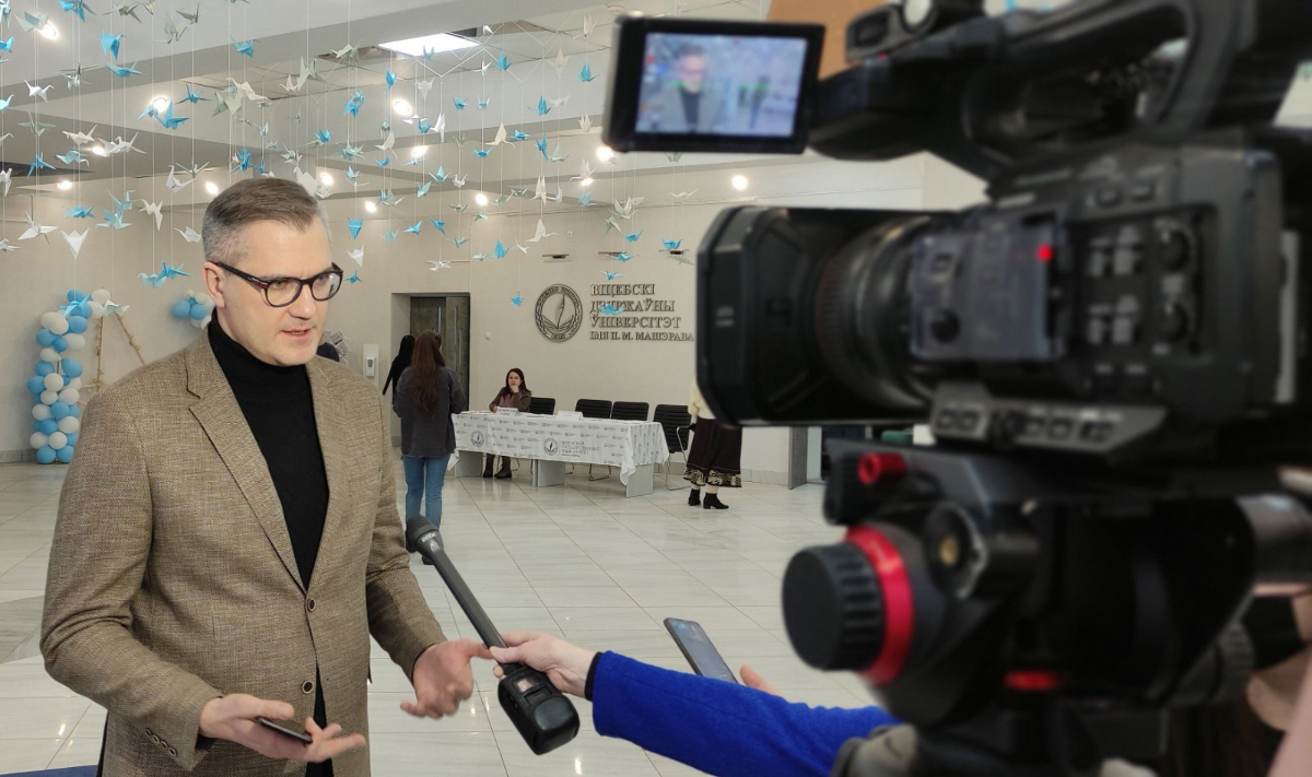ФОТОФАКТ: Вадим Гигин встретился с общественностью Витебска