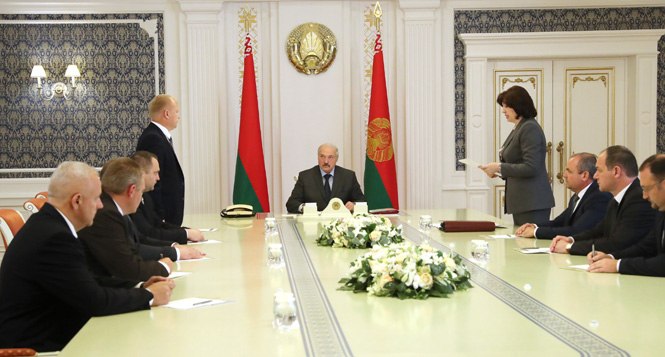 Президент согласовал назначение новых руководителей Оршанского и Бешенковичского районов