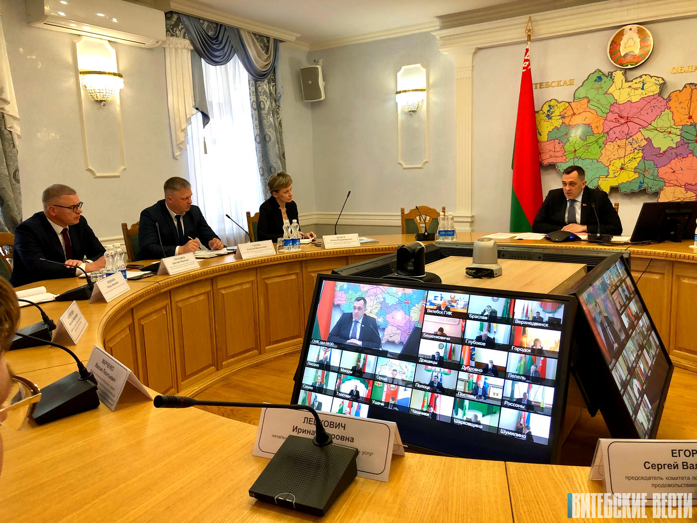 Председатель Витебского облисполкома Александр Субботин провел «прямую линию» с населением региона