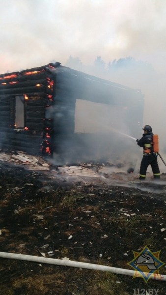 В Глубокском районе сгорел мужчина, самовольно проникший в дом