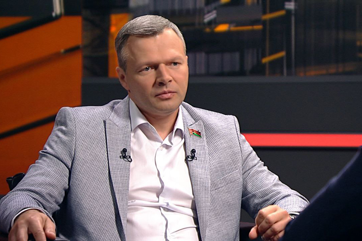 Председатель РОО "Белая Русь" Олег Романов ответил, станет ли «Белая Русь» политической партией