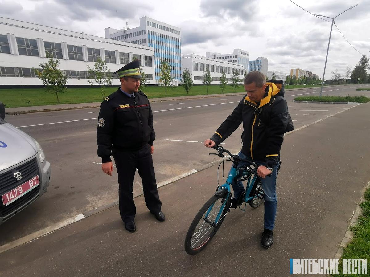 В МВД рассказали о том, где на проезжей части можно ездить велосипедистам 