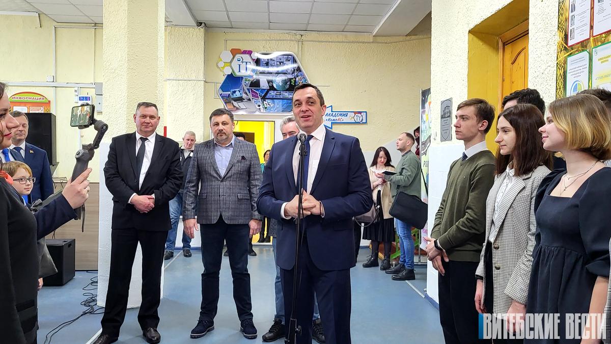 В Орше открыли «Медиастудию», где будут обучать школьников основам тележурналистики