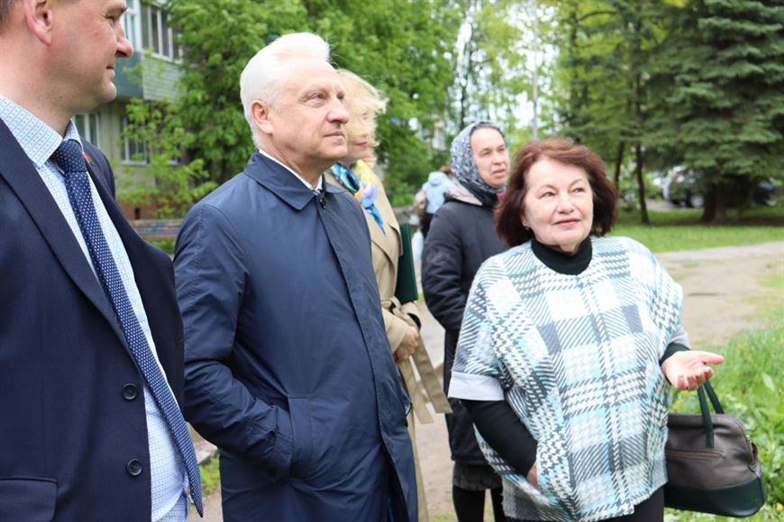 "Выслушать каждого и помочь решить вопрос". Рачков провел прием граждан в Новолукомле