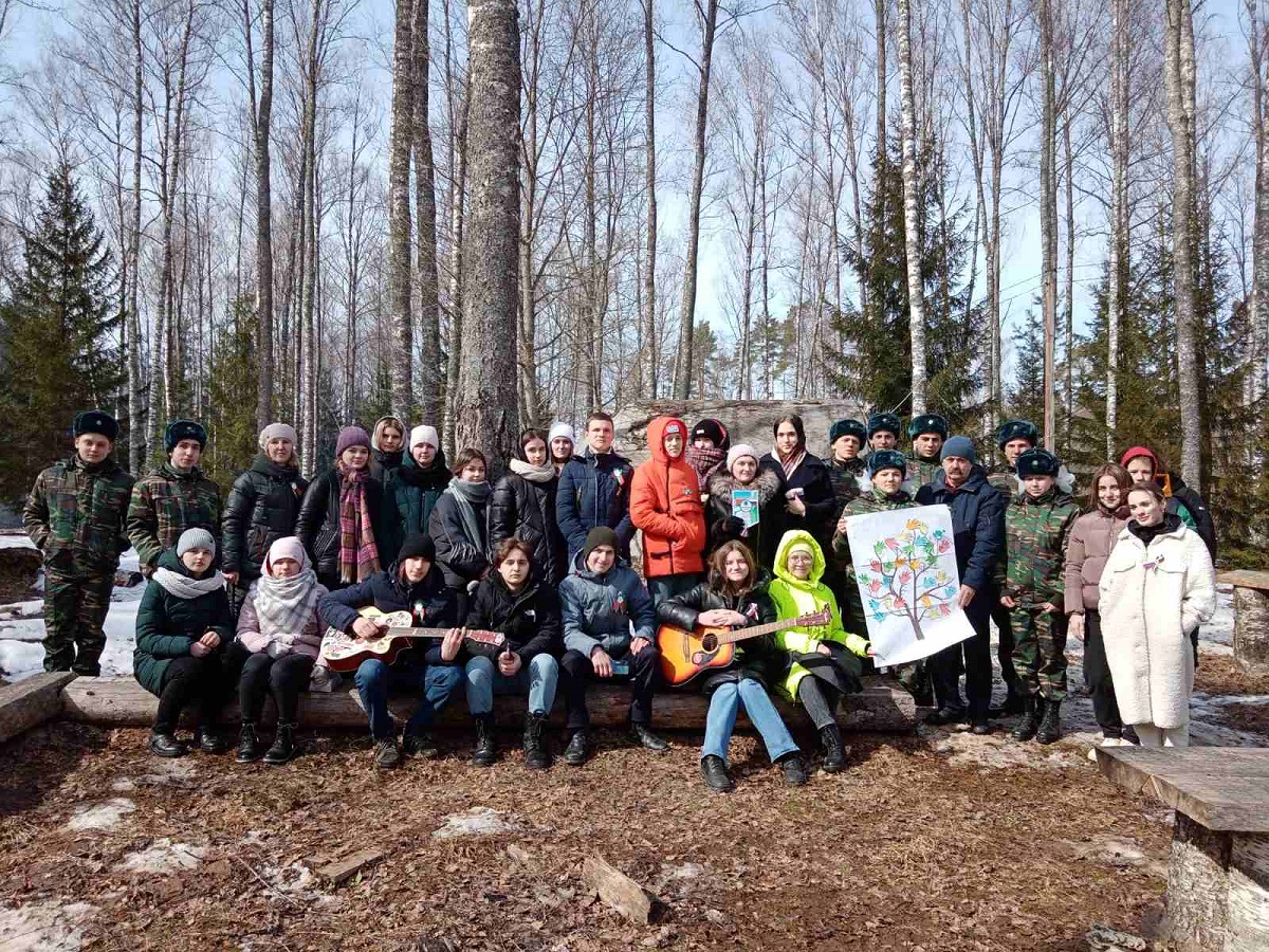 В День единения народов Беларуси и России жители приграничья двух стран встретились на Кургане Дружбы в Верхнедвинском районе