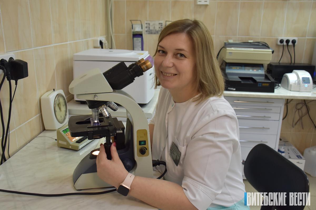 Заведующая лабораторией Ушачской центральной районной больницы Светлана Шило: «Точность клинического диагноза на 80 % зависит от результатов исследований»