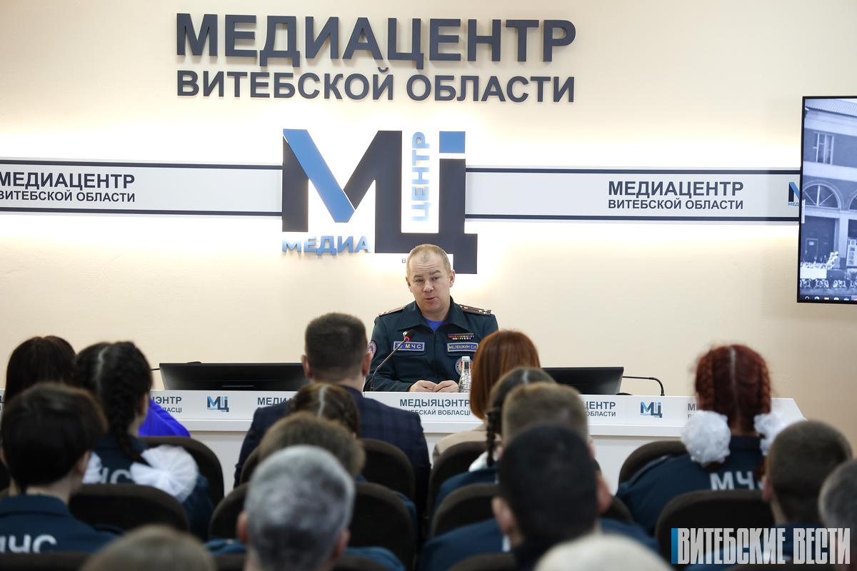 Количество чрезвычайных ситуаций уменьшилось в 2,5 раза: УМЧС по Витебской области подвело итоги за 25 лет работы 