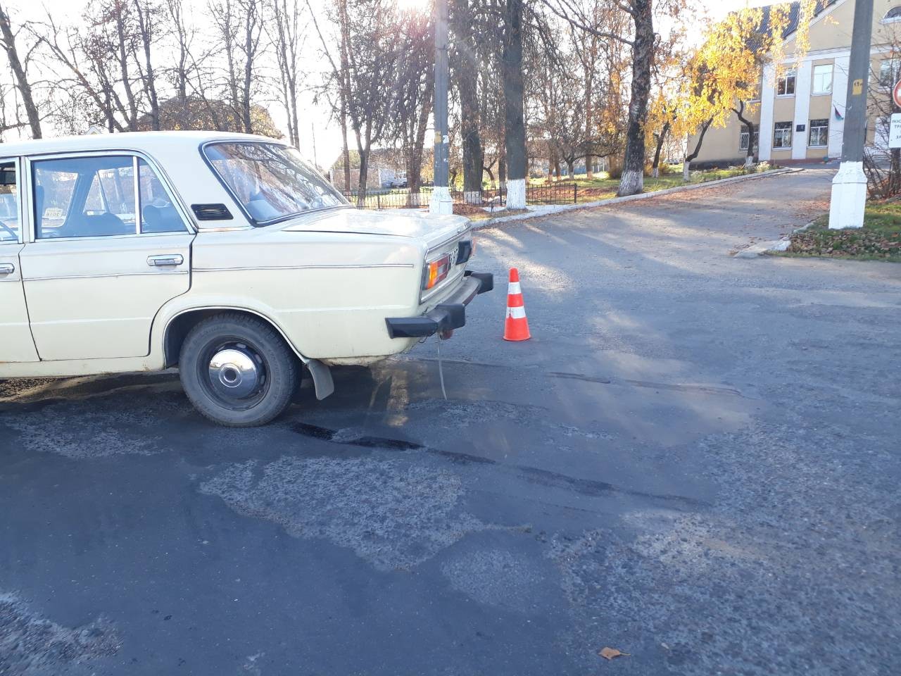 Автомобиль сбил 6-летнего ребенка на автобусной остановке в Ольгово