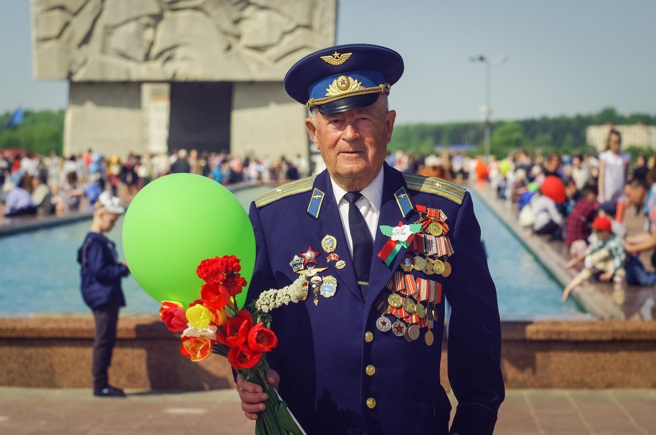 Военный лётчик 1-го класса Александр Велигодский: «Надо повсюду замечать прекрасное»