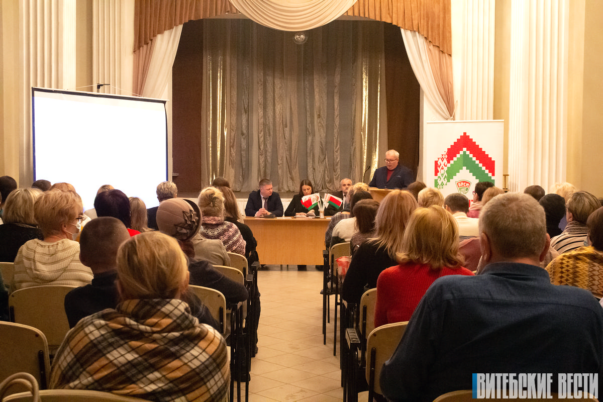 В Витебске прошла диалоговая площадка с трудовым коллективом областного центра скорой медицинской помощи