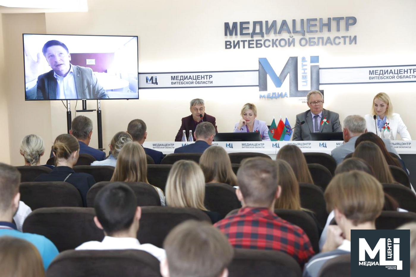 В Медиацентре Витебской области обсудили историческую значимость Дня народного единства