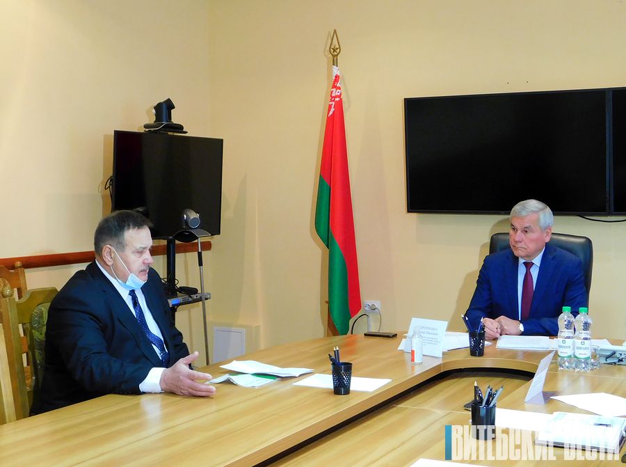 Услышать аргументы, подсказать решение: Владимир Андрейченко провёл личный приём граждан в Докшицах