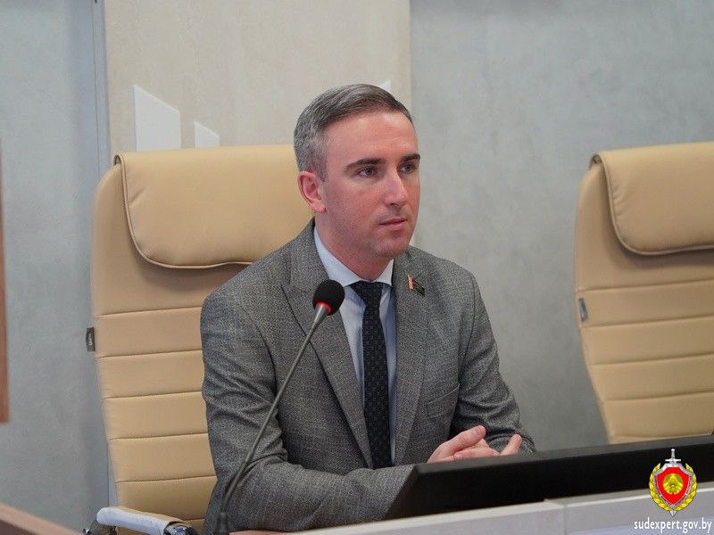 «Наше будущее зависит только от нас». В управлении ГКСЭ по Витебской области прошла встреча с доверенным лицом кандидата в Президенты