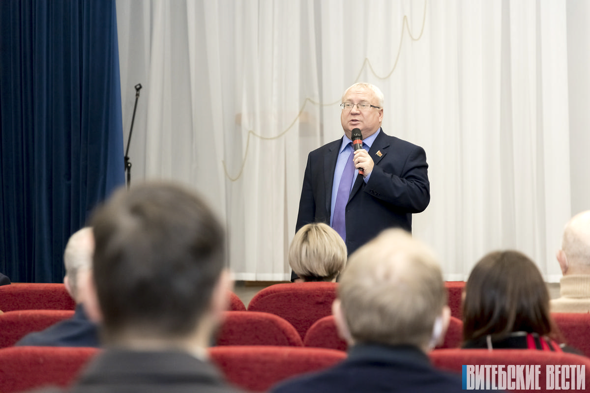 Председатель областного Совета депутатов Владимир Терентьев встретился с коллективом Витебского филиала Международного университета «МИТСО»