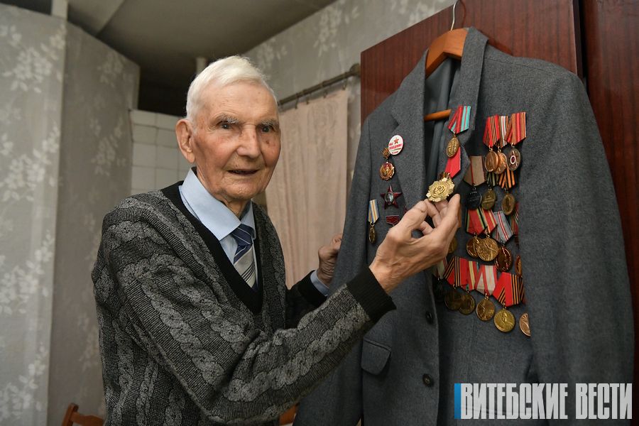 «Движение – это жизнь». Ветеран ВОВ из Бешенкович Михаил Бобоед в следующем году собирается отметить 100-летие