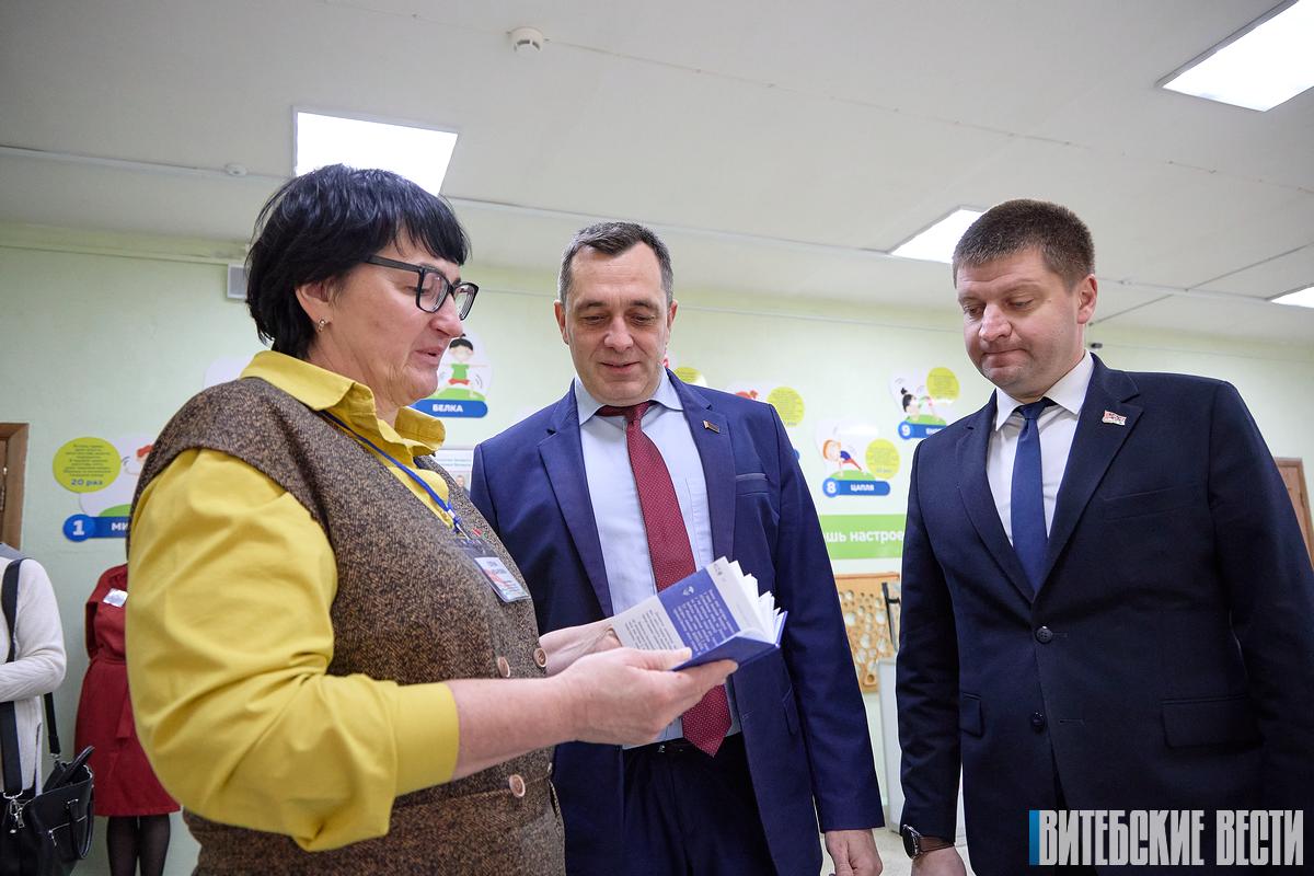 Александр Субботин проверил готовность избирательных участков для голосования