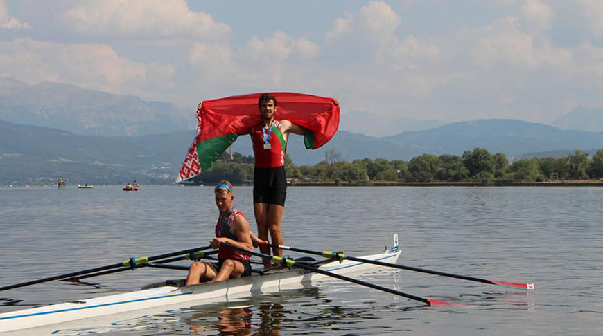 Полочанин Егор Шлюпский выиграл серебряную медаль на молодёжном чемпионате Европы по академической гребле