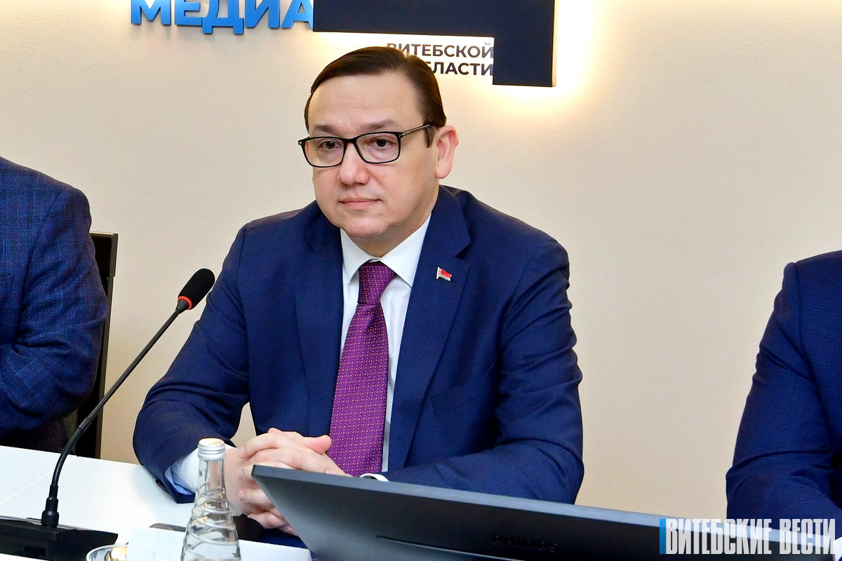 Владимир Перцов: "Все проблемы людей важны: от глобальных тревог, проблем регионального масштаба до проблем, которые конкретно волнуют отдельно взятого человека"