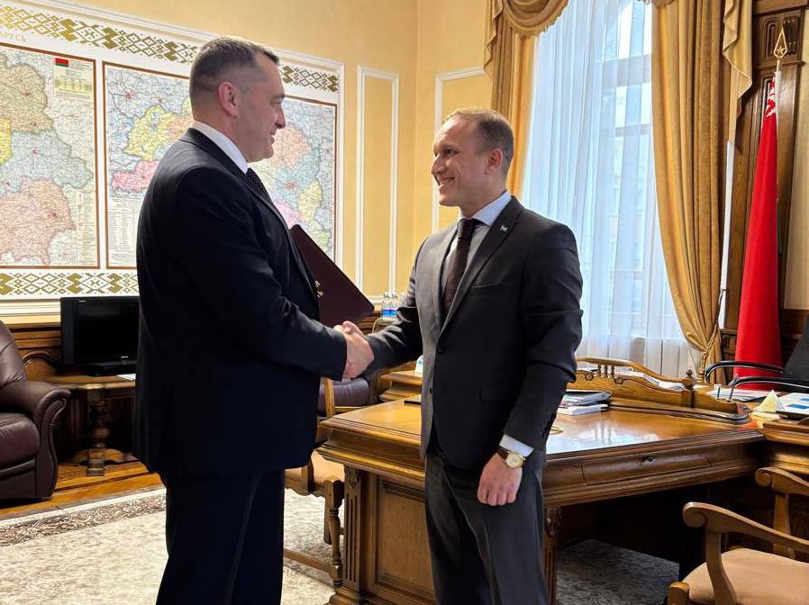 Александр Субботин поздравил жителей Башкортостана с Днем Республики