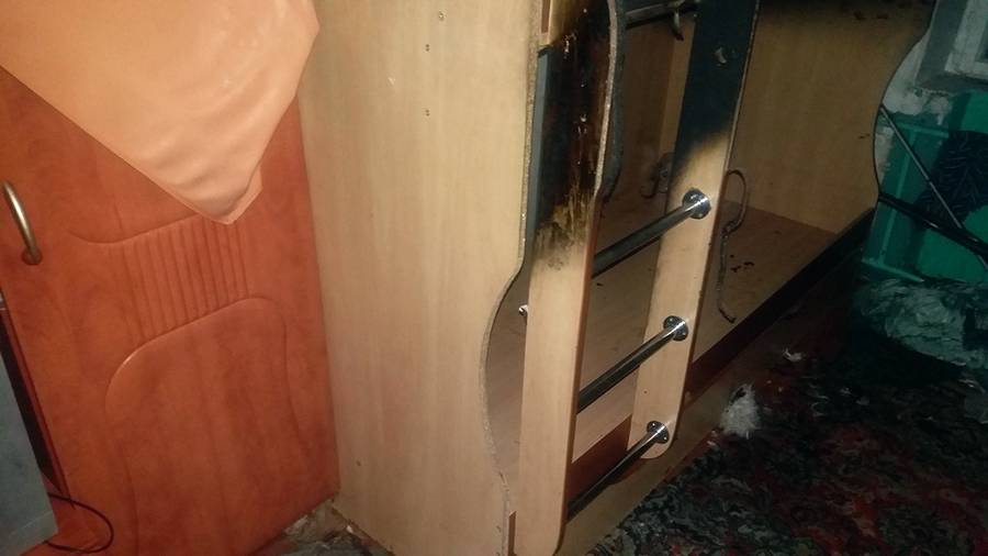 На пожаре в общежитии в Сенно едва не сгорела семья из четырех человек