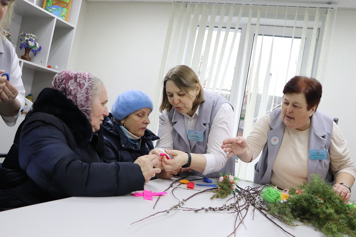 У Варапаева Пастаўскага раёна адкрылі аддзяленне дзённага знаходжання для грамадзян пажылога ўзросту і інвалідаў