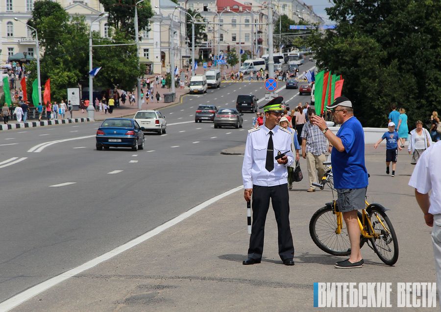 Михаил Дядичкин : умение общаться с людьми — одно из важных качеств в работе госавтоинспекторов