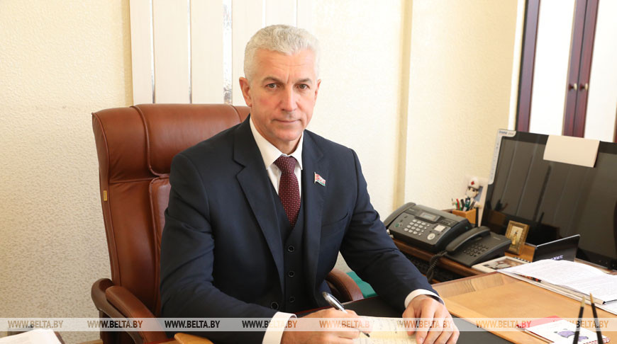 Ректор ВГМУ Анатолий Щастный о белорусском подходе к борьбе с коронавирусом — порядок бьет класс
