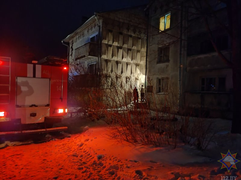 На пожаре в Витебском районе очевидцы спасли пенсионера