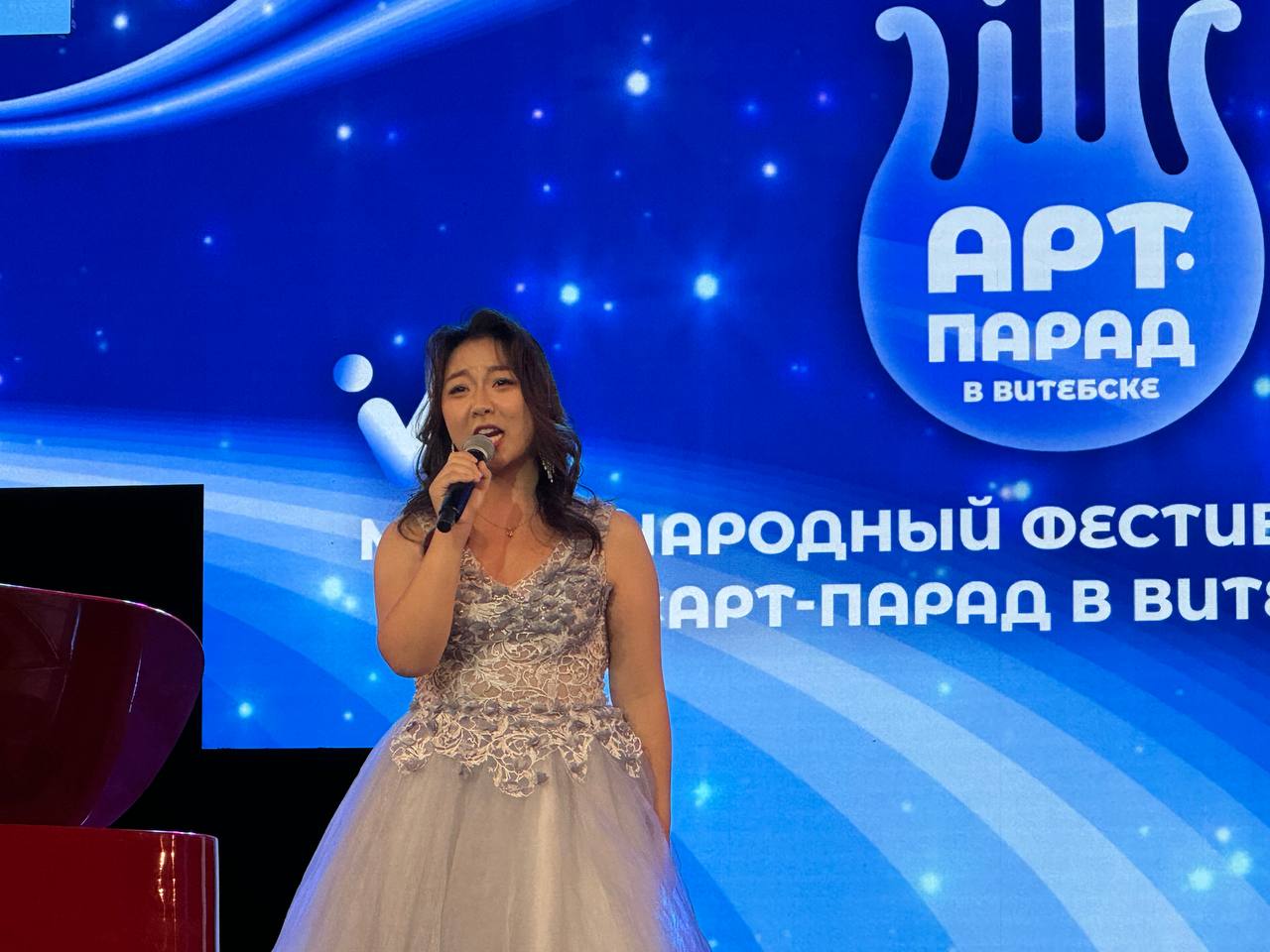 Во второй день на фестивале «Арт-парад в Витебске» прошли конкурсные просмотры в вокальных номинациях