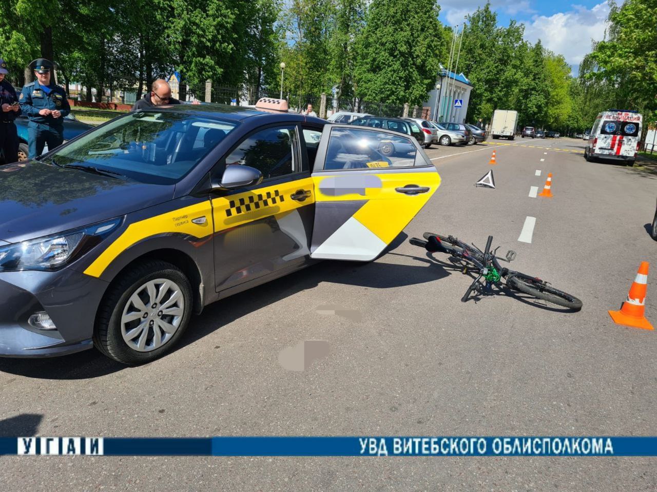В Витебске таксист сбил велосипедиста 