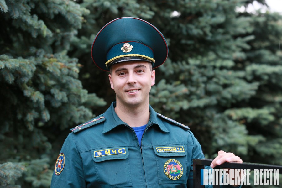 Самый красивый пожарный – «Мистер Беларусь-2014» Сергей Червинский – служит в Витебске