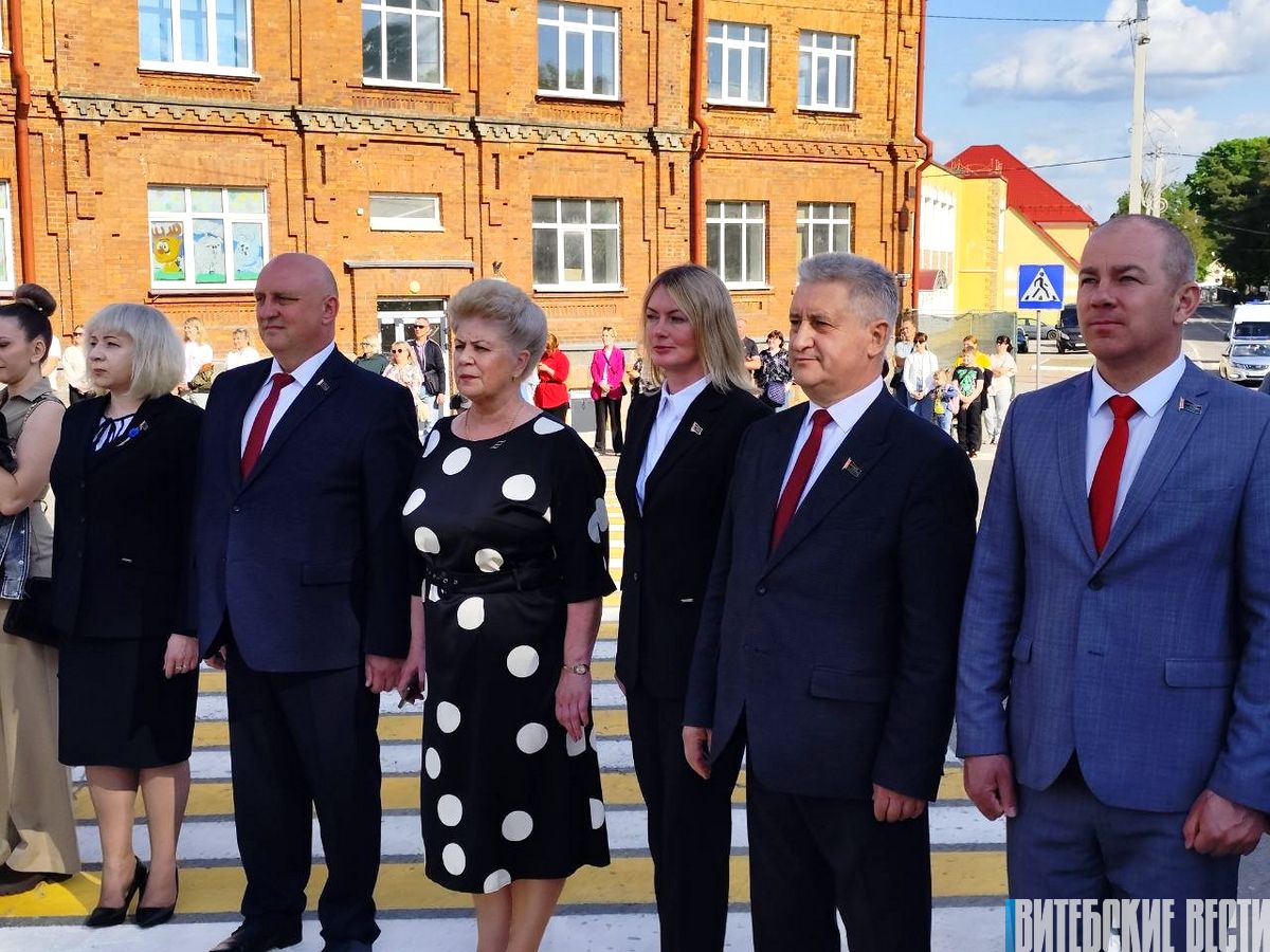 В Браславе торжественно открыли Международный праздник традиционной культуры «Браславские зарницы»