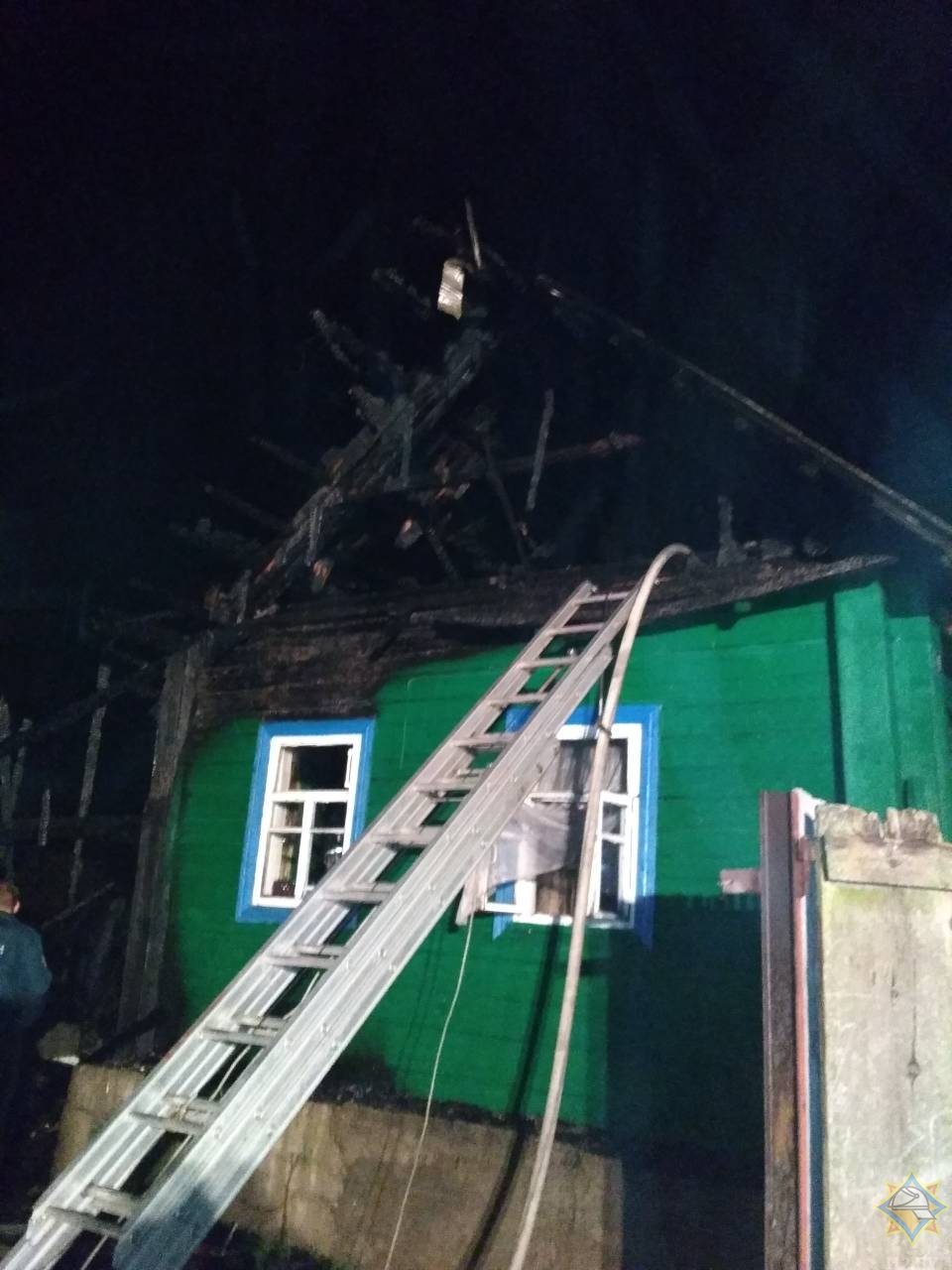 На пожаре в Дубровно чуть не погибли три человека (+ВИДЕО)