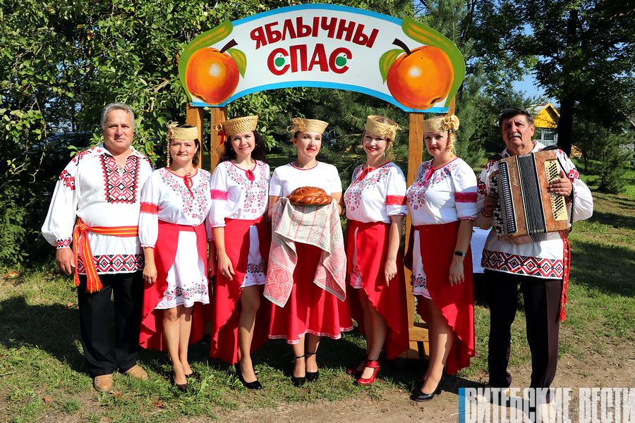 Яблоки Ивана Сикоры: в Шарковщинском районе прошел «Яблочный фест»