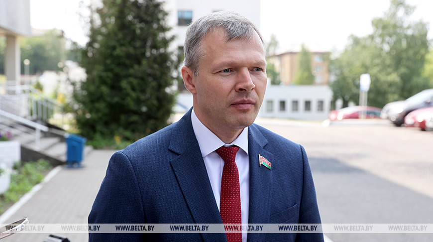 Олег Романов: руководителей региональных отделений партии "Белая Русь" знают и уважают